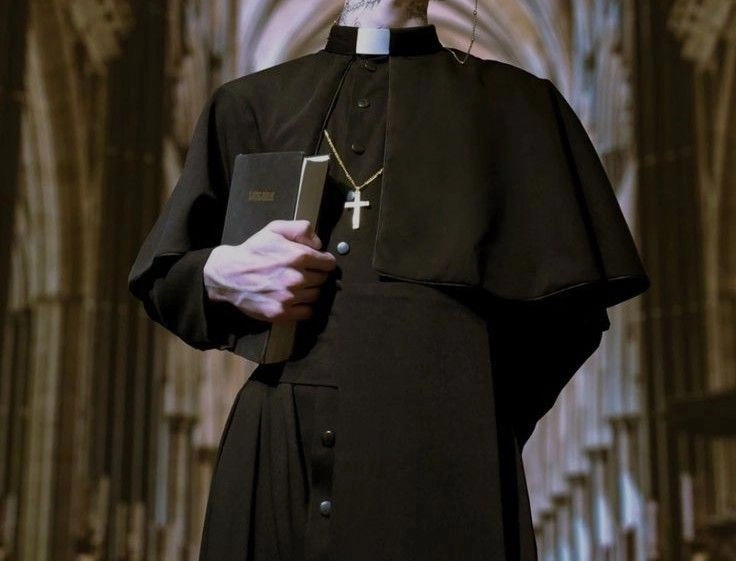Victorian priest Avatar